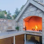Pet Friendly In * Orebić