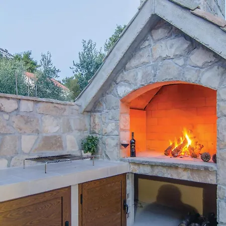 Awesome In With Jacuzzi * Orebic