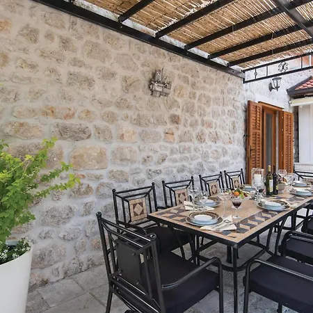 Pet Friendly In Orebic