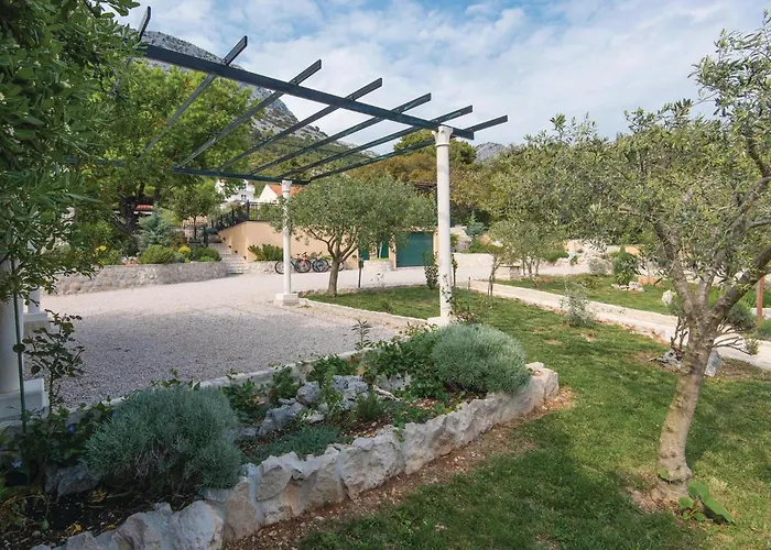 Сasa de vacaciones Pet Friendly In *