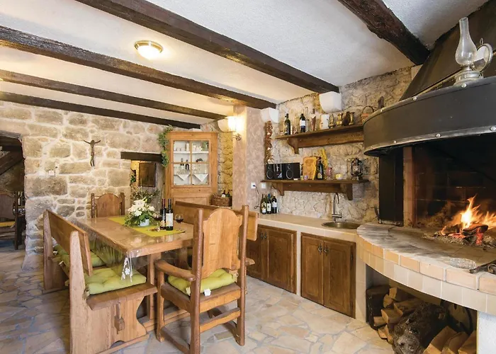 Pet Friendly In Сasa de vacaciones Orebić