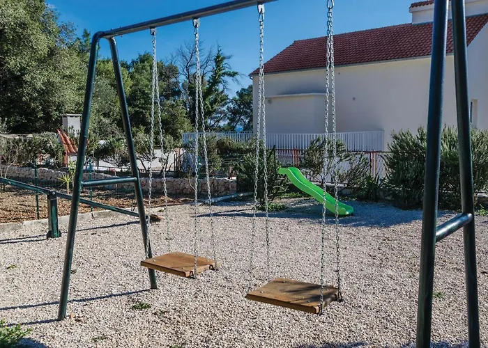 Pet Friendly In * Orebić